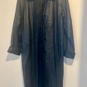 Women’s Black Lambskin Leather Trench Coat Size S